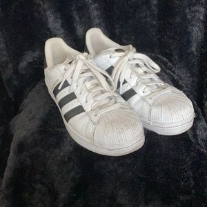 Adidas Superstar Sneakers